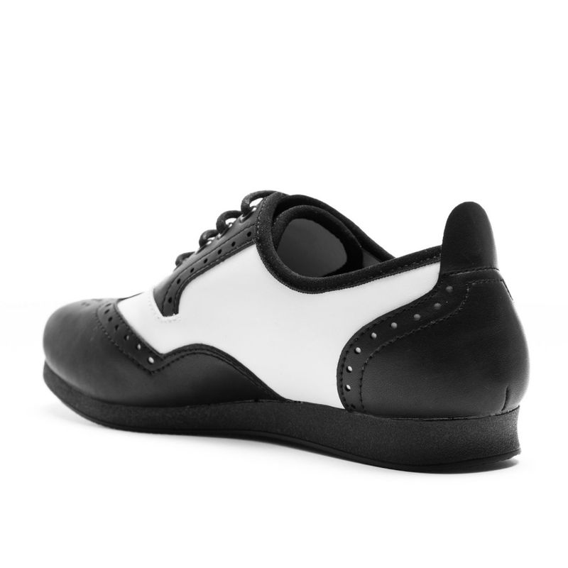 Rumpf Sammy black&white